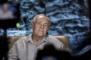 elderly-person-640x480-44727772.jpeg