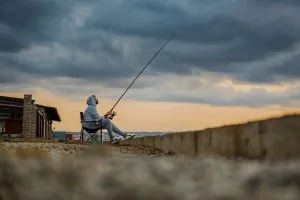 fishing-kayak-640x480-33940331.jpeg