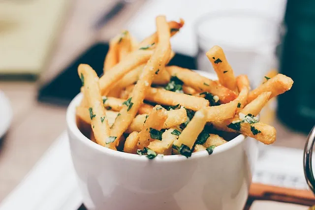 local-food-640x480-53560627.jpeg