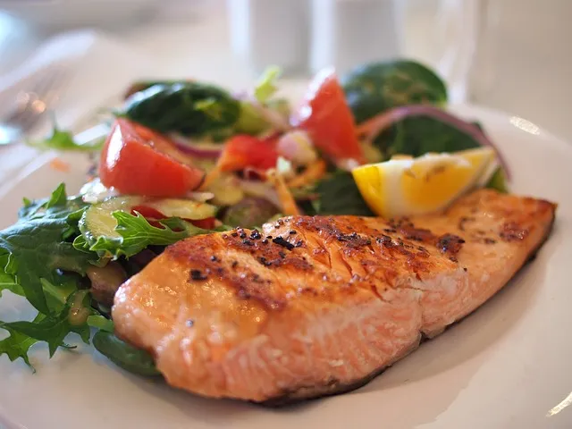 local-food-640x480-99138765.jpeg