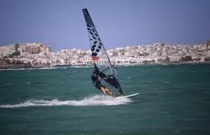 surfboard-for-beginners-640x480-3220797.jpeg