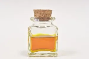 full-spectrum-cbd-tincture-640x480-55247788.jpeg