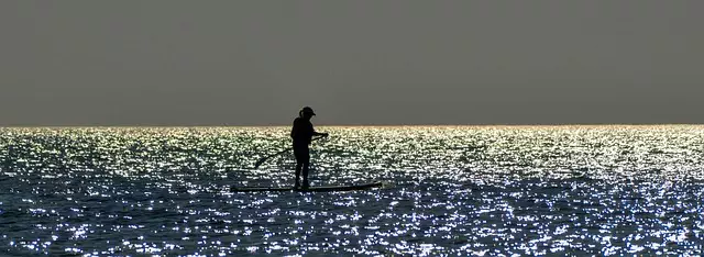 inflatable-paddle-board-640x480-21991572.jpeg