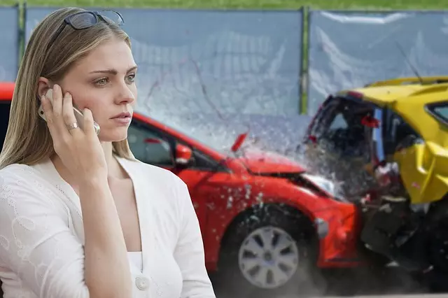 bundling-auto-and-home-insurance-for-dis-640x480-78231644.jpeg