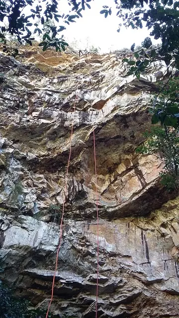 Fixing Foundation Cracks