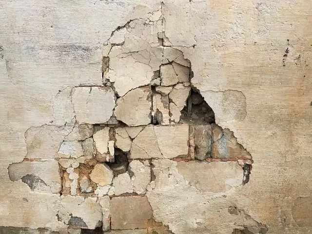 Fixing Foundation Cracks