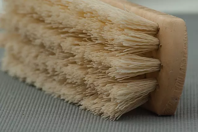 Mastering Rug Cleaning: Expert Tips for Restoring Your Floors
