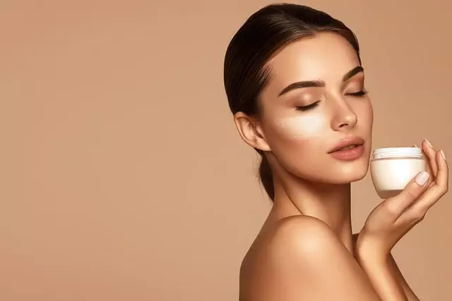 skin-resurfacing-peels-640x480-19727886.jpeg