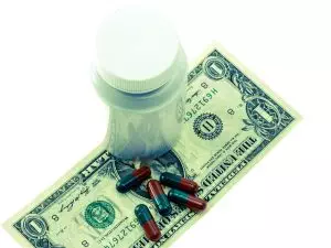 business-insurance-640x480-68901817.jpeg