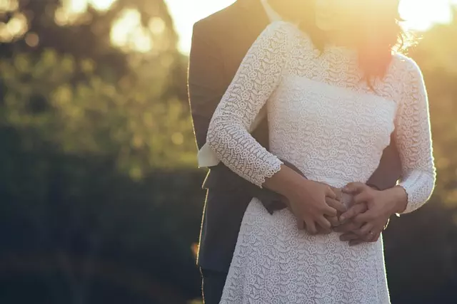 Couples Counseling: Healing Bonds, Rebuilding Trust for Lasting Love