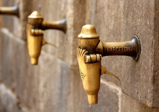 faucet-repair-640x480-1976661.jpeg