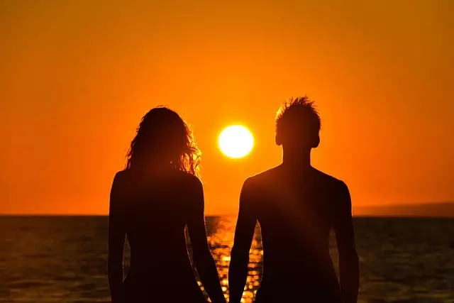 relationship therapy