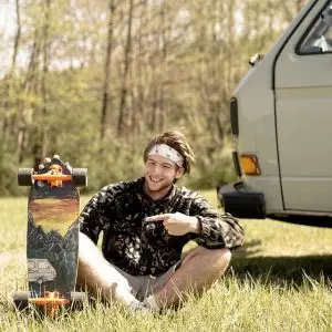 longboard-for-beginners-640x480-60484507.jpeg