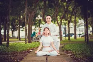 relationship-therapy-640x480-33568255.jpeg