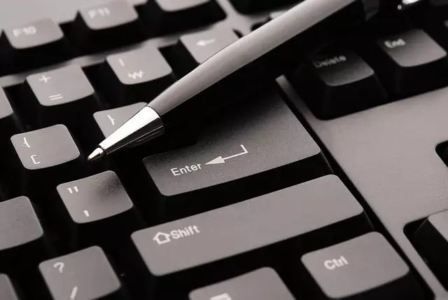 seo-online-training-640x480-43239393.jpeg