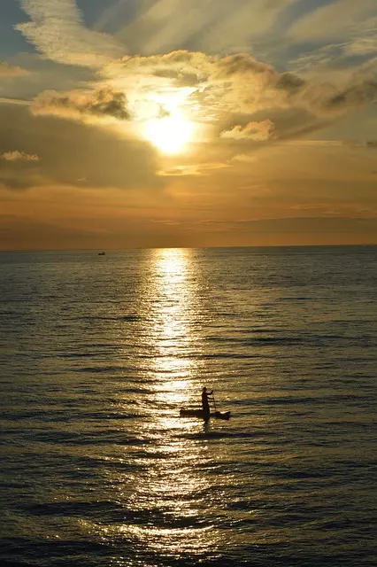 best-inflatable-paddle-board-640x480-55141673.jpeg