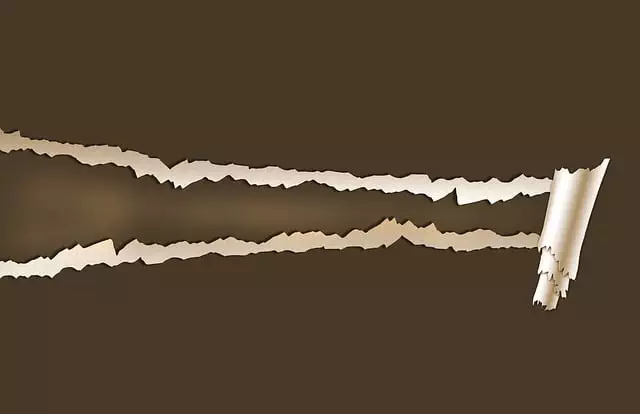 crack-repair-640x480-89736882.jpeg