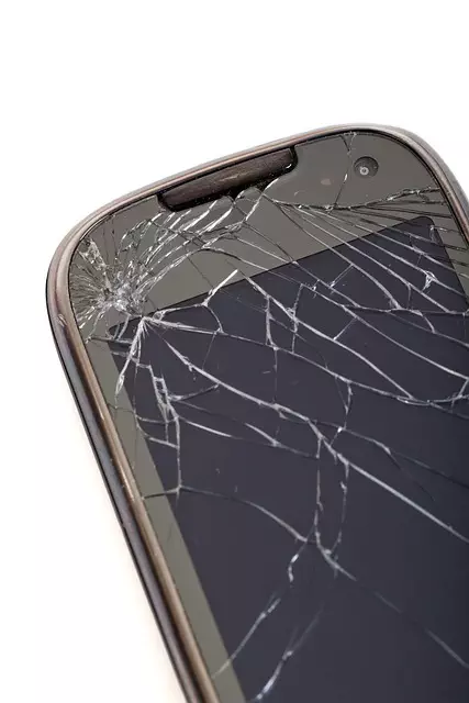 crack-repair-640x480-96585674.jpeg