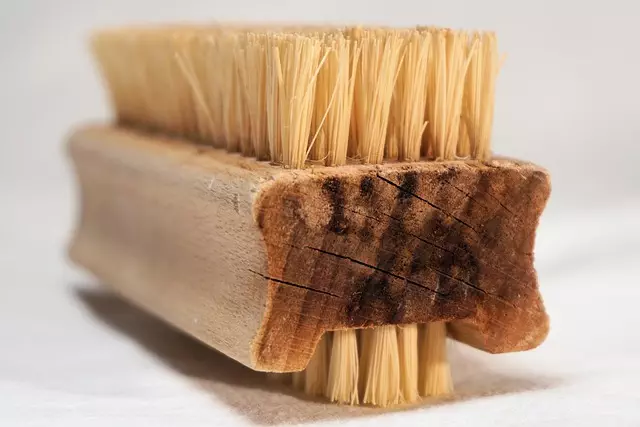 deep-grout-cleaning-640x480-99200584.jpeg
