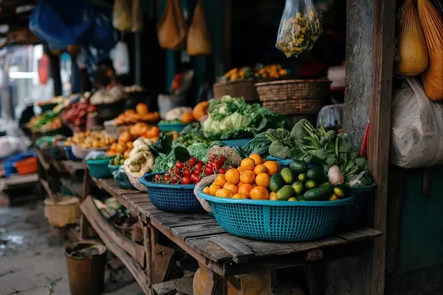 Navigating Special Diets: Local Food Delivery & Meal Prep Solutions
