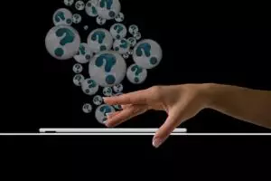mobile-responsive-design-640x480-71351574.jpeg