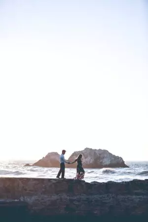 relationship-therapy-640x480-24671331.jpeg