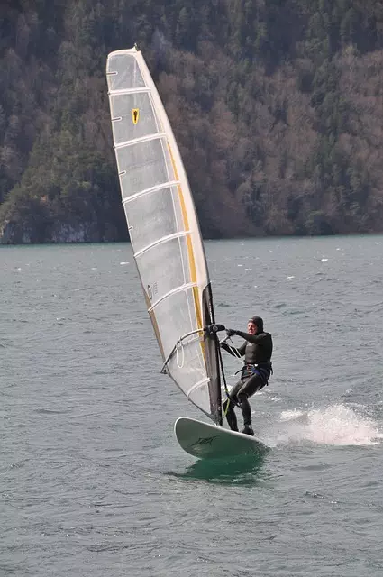 surfboard-for-beginners-640x480-45079488.jpeg