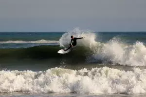surfboard-for-beginners-640x480-68945975.jpeg