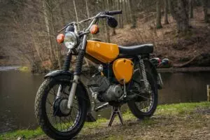mopeds-for-sale-640x480-53071712.jpeg