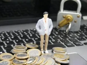 cyber-insurance-for-data-protection-640x480-13368361.jpeg