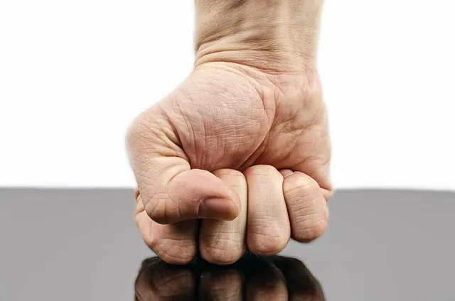 digital-conflict-resolution-640x480-54024994.jpeg