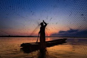 fishing-kayak-640x480-31910078.jpeg